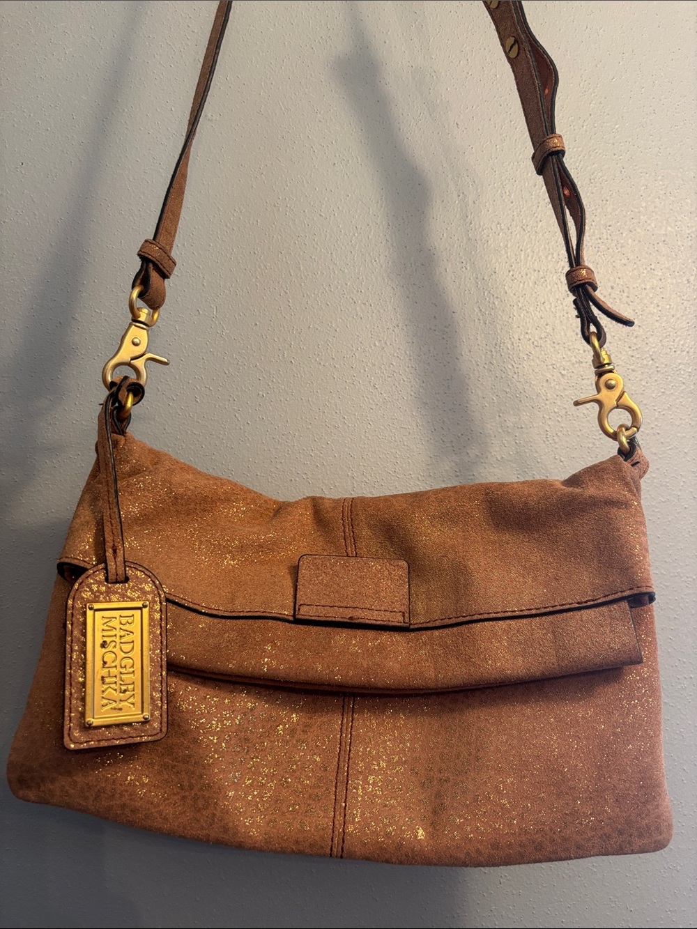 Badgley Mischka pink rose gold shimmer cross body Shoulder Bag, fold-over style
